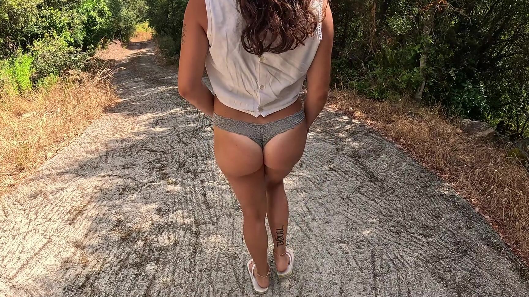 Мне Нравится Когда Меня Снимают Незнакомцы Пока Я Заставляю Их Возбуждаться