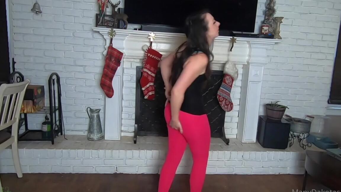 Dakota Charms Nicknamed Dakotacharms Onlyfans Try To Hold Video