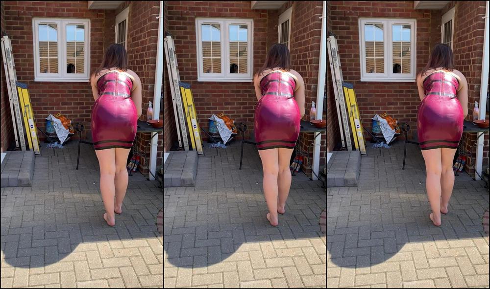 Goddess Gynarchy Hining Up My First Latex Outfit Of The Day