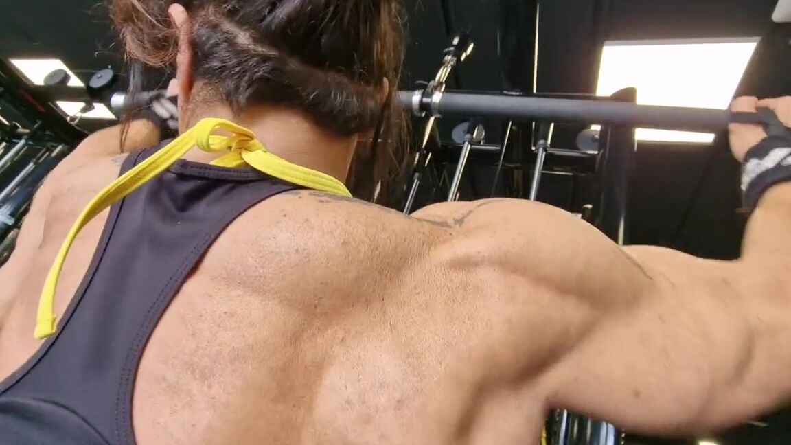 Alejandra Chacon Aka Alejandrachacon 03 21 2024 Onlyfans Video Triceps N Back Workout