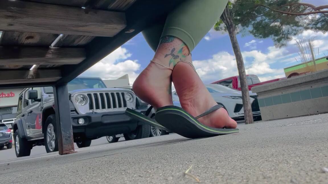 Thefantasychest Onlyfans When You Noticed Me Sitting At A Double Sided Park Bench My Sexy Feet Playing Feverishly In My Cutep
