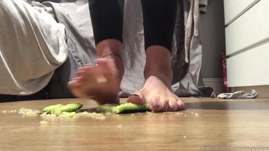 Mysolemate Fruit Crush Who Wants To Lick My Feet