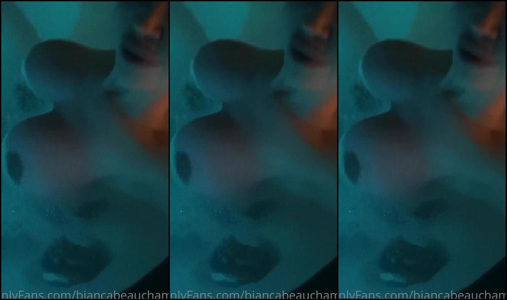 Biancabeauchamp 2020 12 11 0Gljn9Sepstsalseo5Gyx Source