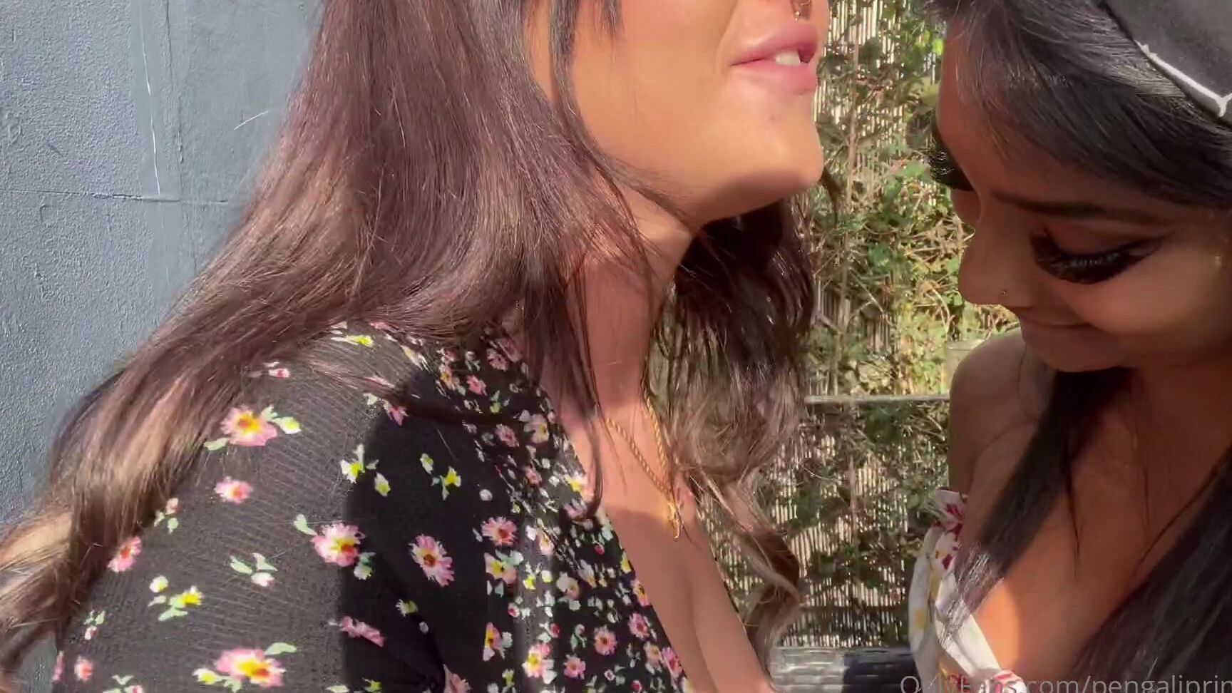 Pengaliprincess Lesbian Fun On The Terrace With Arabellaamyiah