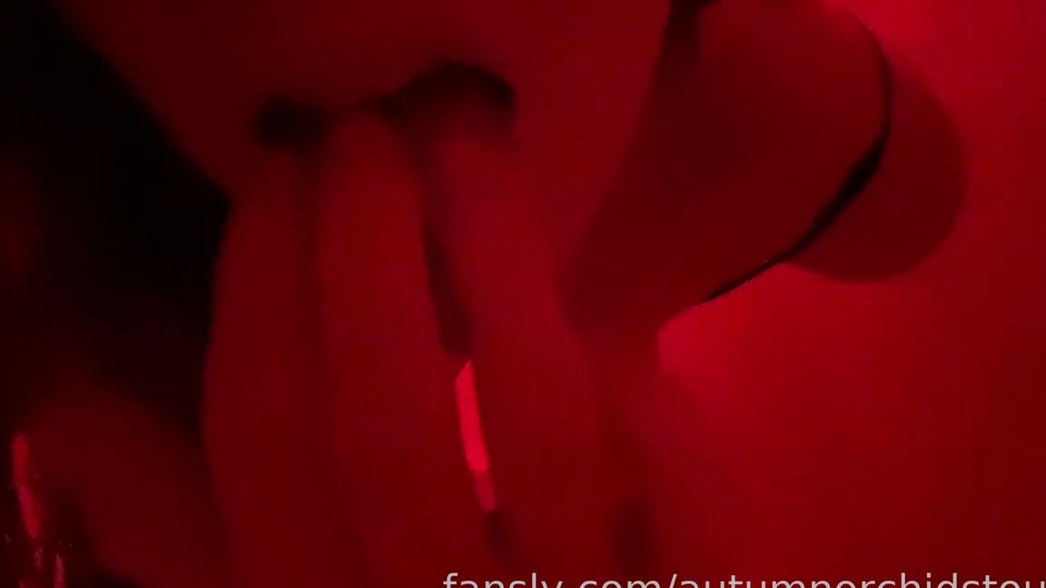 Autumn Orchid 377614765582721025 720