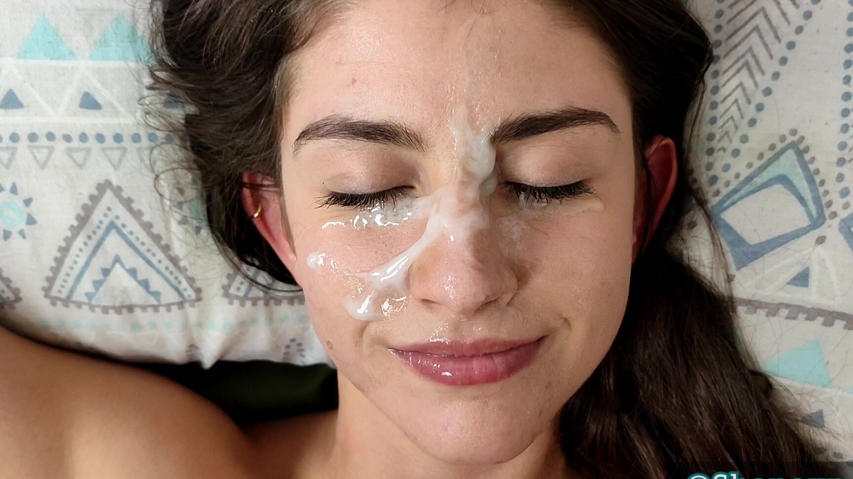 Shanaxnow Teen Facial Treatment Worship Blowjob