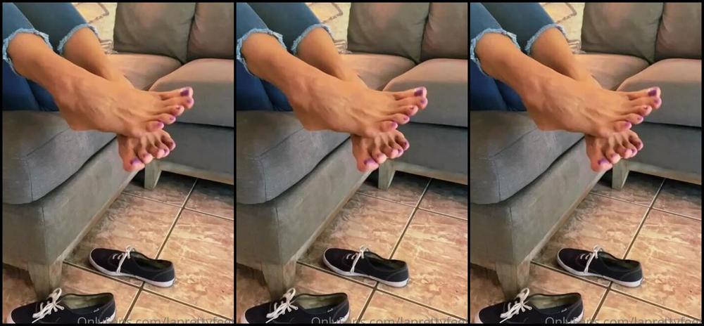 Laprettyfeet4 Nicknamed Laprettyfeet4 Onlyfans I Love Imagining That You Jerk Off Thinking Of My Feet