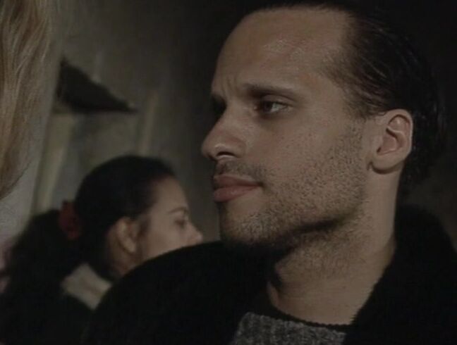 "Mix" Feature, Anal, Historical, DP CKP - Guerra en la ex-Yugoslavia Mario Salieri Entertainment Group