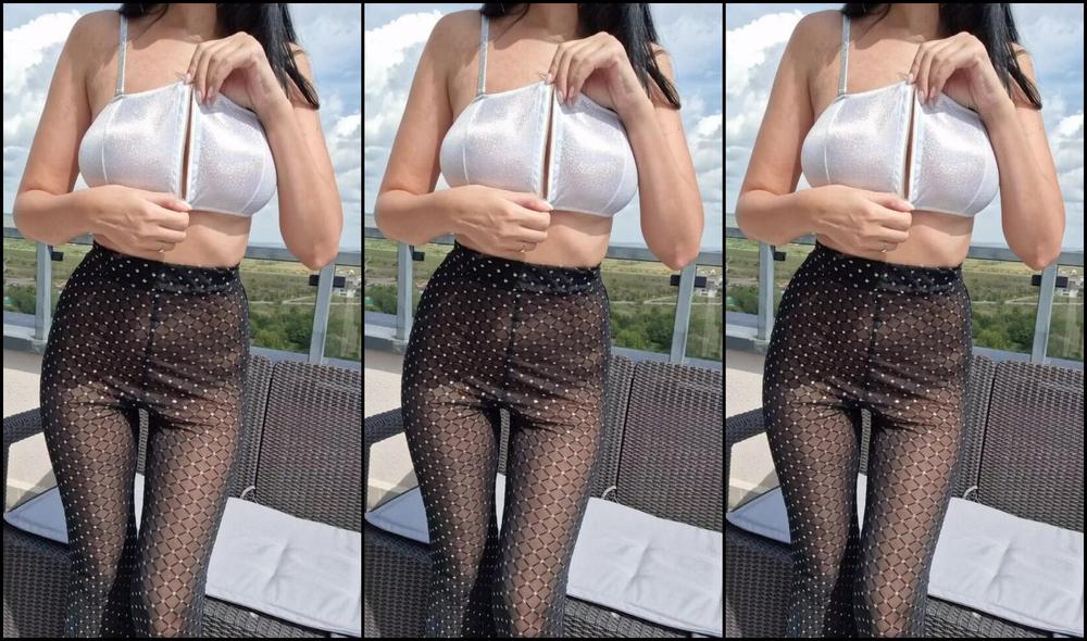 Atomicbrunette18 728