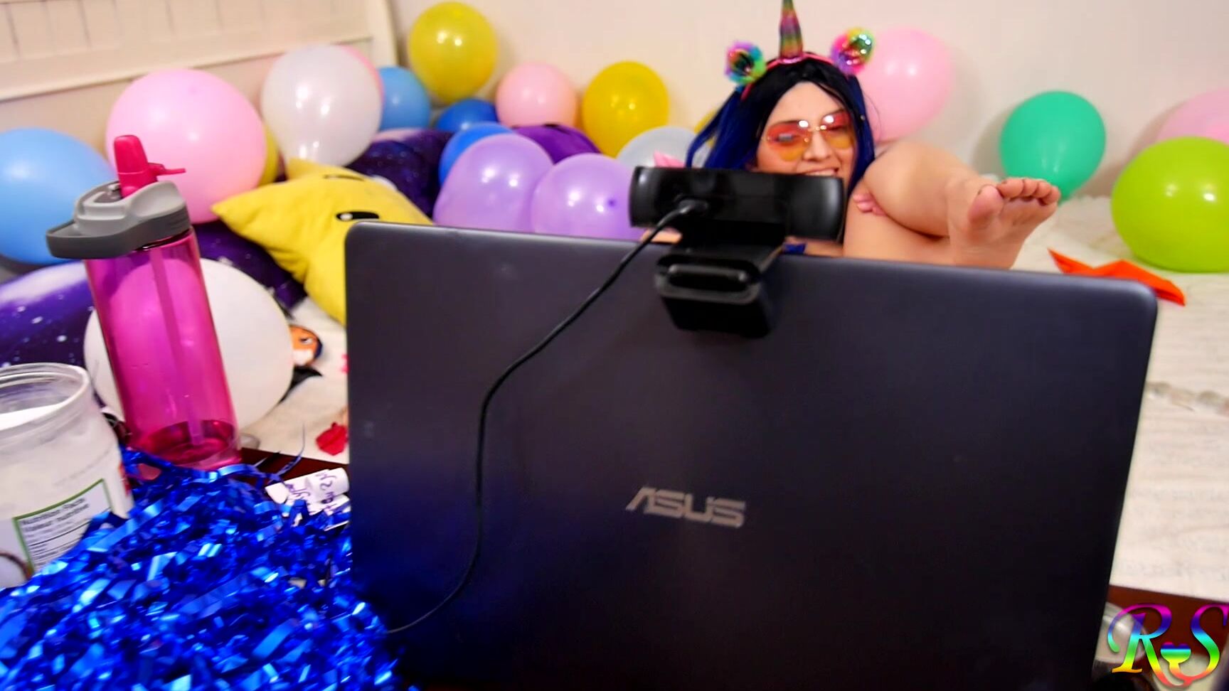 Finger Fucking, Live Cams, Silly Sluts, Webcam rainbowslut mv take over live show ManyVids