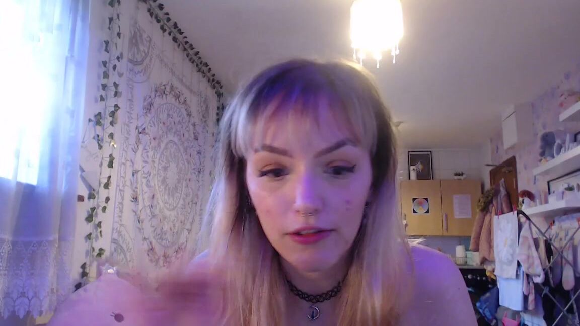 Gibbymoo 3218646882 03 30 2024 Stream Started At 03302024 0501 Pm Happy Weekend Lovelies Let S Catch Up