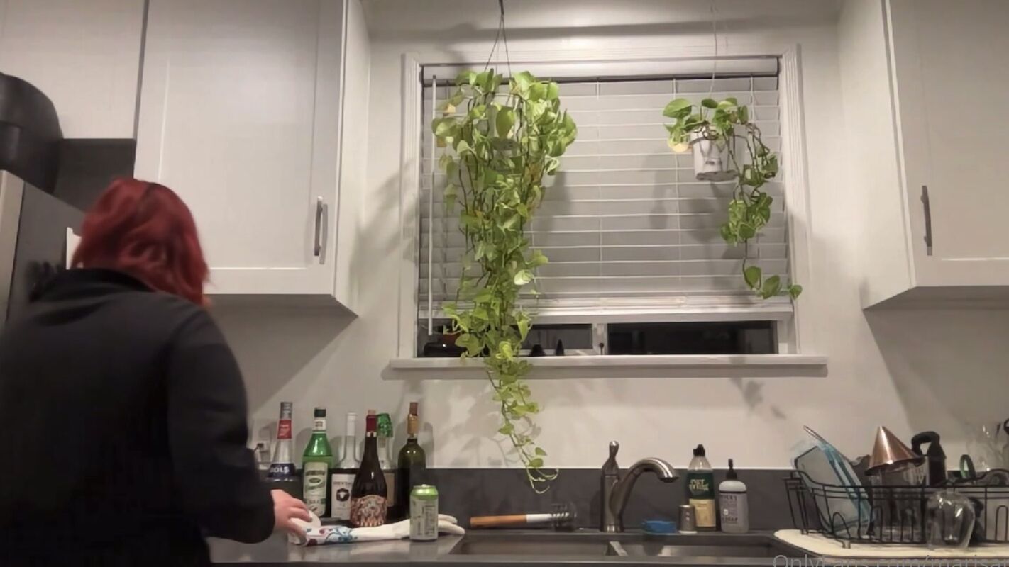 Marisappho 3571132261 11 19 2024 Creepy Moment While Live Streaming Ghosts