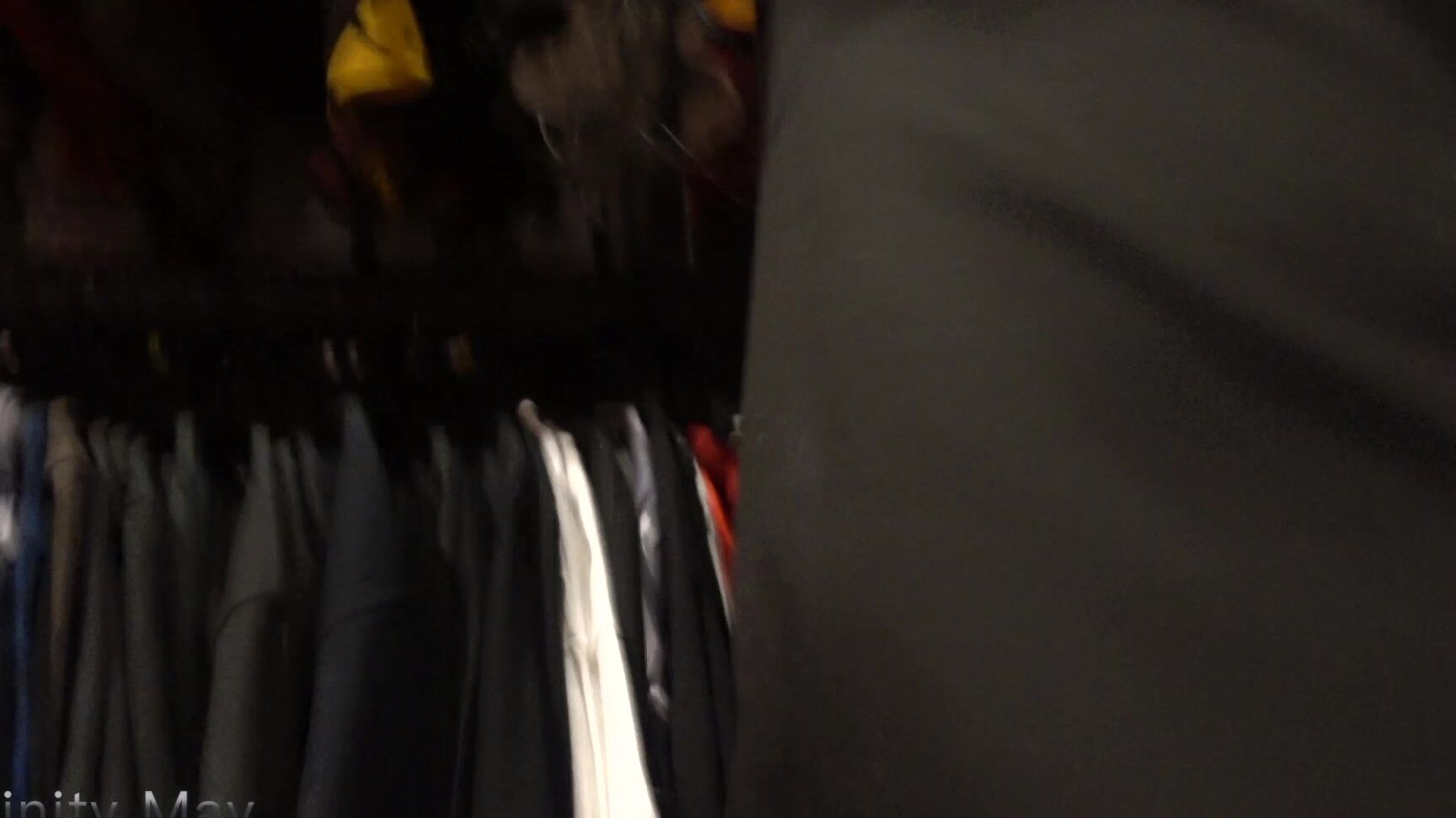 Flashing W Luna Lavey An Dildos At Mall