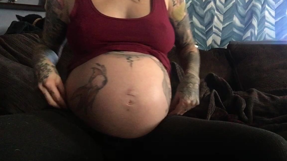 Tanksfeet Free Pregnant Video Belly And Tit Tease