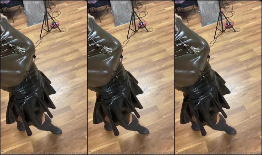 Lady Dark Angel Who Loves My Outfit