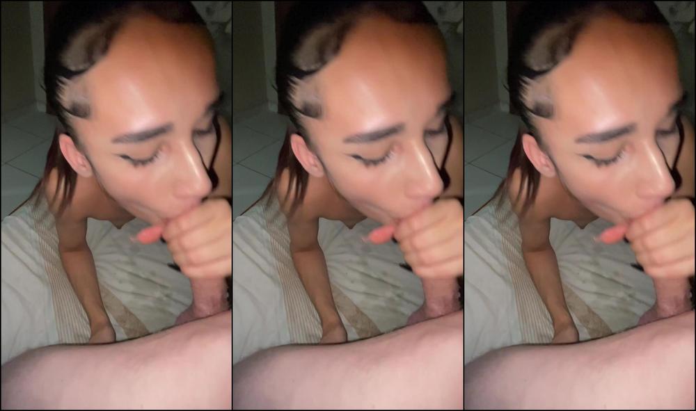 Lanahfriass 3498654092 10 14 2024 Maloka Putting Me To Breastfeed