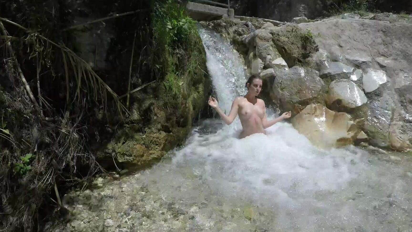 "ScarlotRose" behind the scene, glamour nude, public outdoor, voyeur, voyeur cams BTS Nude in the waterfall Voyeur cam manyvids