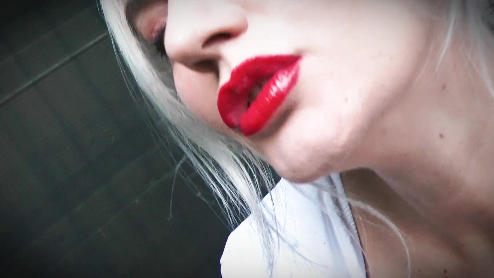 Lipstick Fetish,Older Woman / Younger Man .,Upskirt,Imposed Kissing goddessceline encouraged into kissing part 1 ManyVids