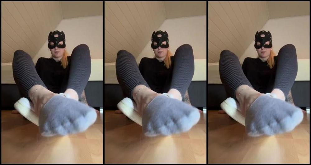 Socksfeet Misstress Nina Onlyfans 08 12 2024 V144 Lie Down In Front Of Me And Enjoy What Your Mistress Tells You Smell Lick
