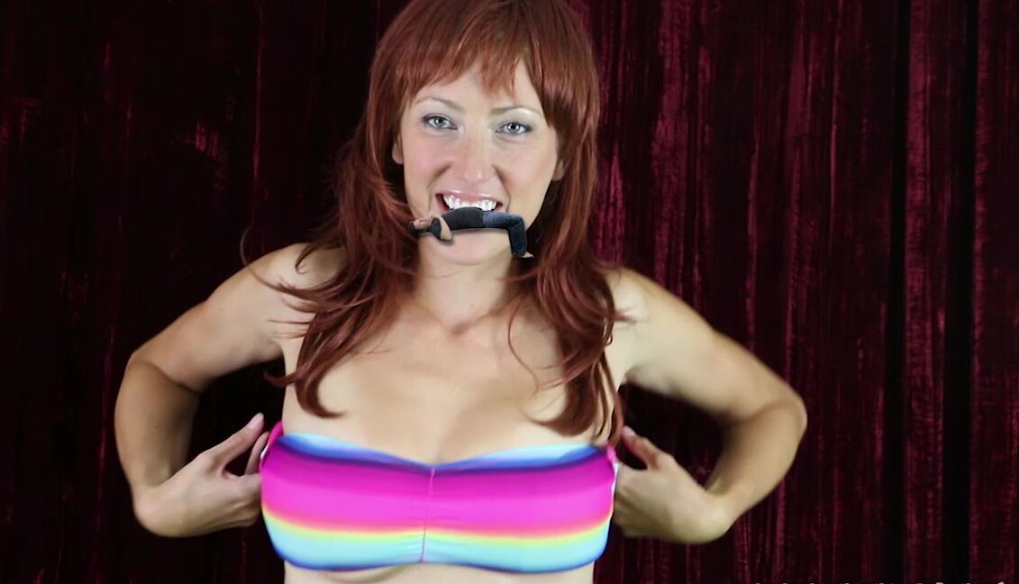 Paraphilia51 - Clenched Between Her Teeth Clips4Sale