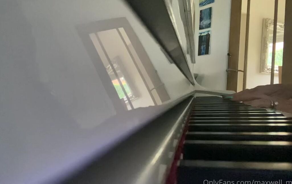 Misssuzannamax Onlyfans This Is How I Float Back Down After Beating Someone Senseless