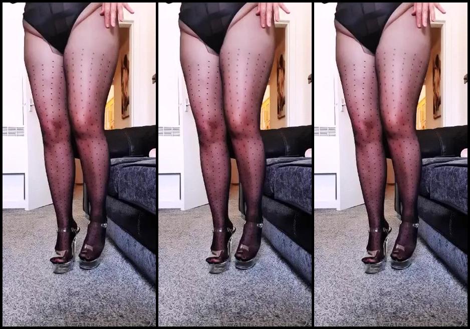 Miss B Nicknamed Missb52S Onlyfans 07 03 2021 Leg Worship In Nylons