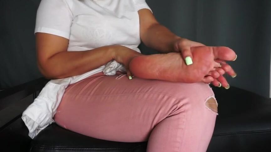 Fetishxqueen Onlyfans Custom Request Stay Tuned For A New Joi And Self Toe Suck Clip Coming Soon