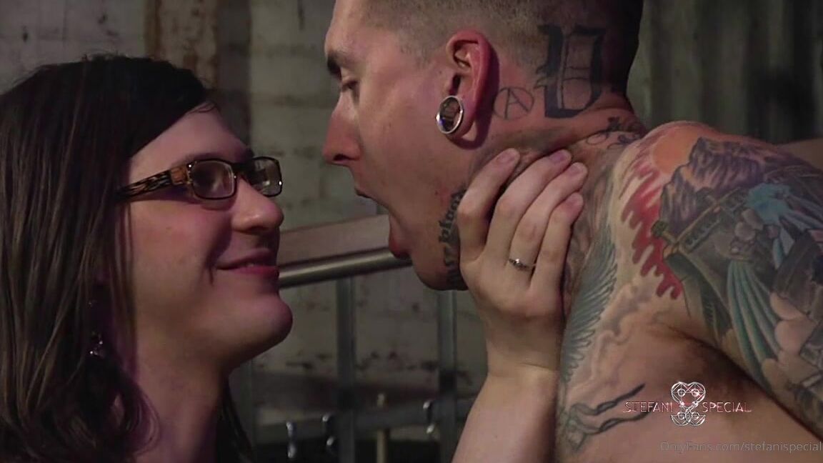 stefanispecial-29-11-2019-91686228-stefani-special-captures-ruckus-in-bondage-4-x-4-join-me-and-collect-all-the-pieces-of-th