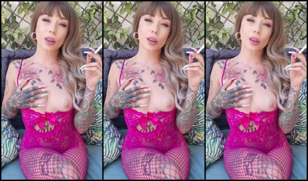 Queen Kinkerbell Nicknamed Kinkerbell23 Onlyfans So What Do You Think To My Sexy Pink Outfit 9R