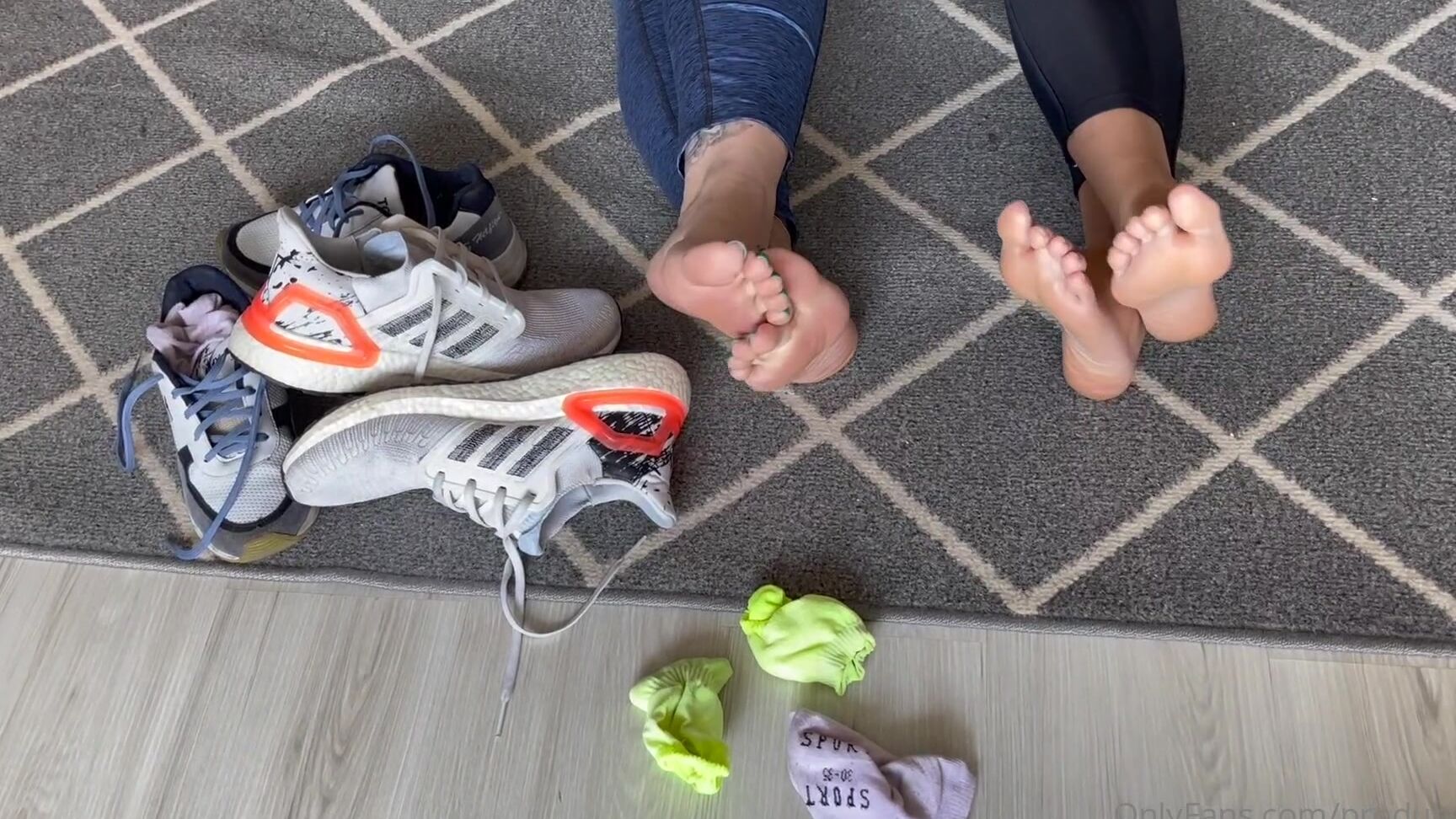 Producer Gg Grazigoddess And Paulinha In Sweaty Feet Joi After Gym Goddess Grazi Week Day