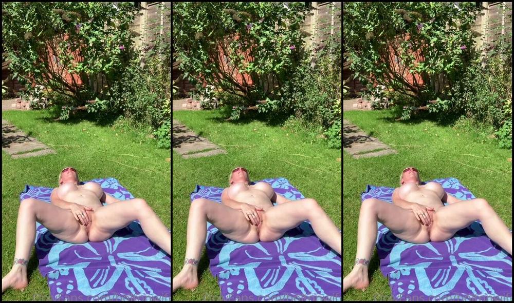 Boltonwife It S Important To Enjoy The Garden While The Sun Is Out