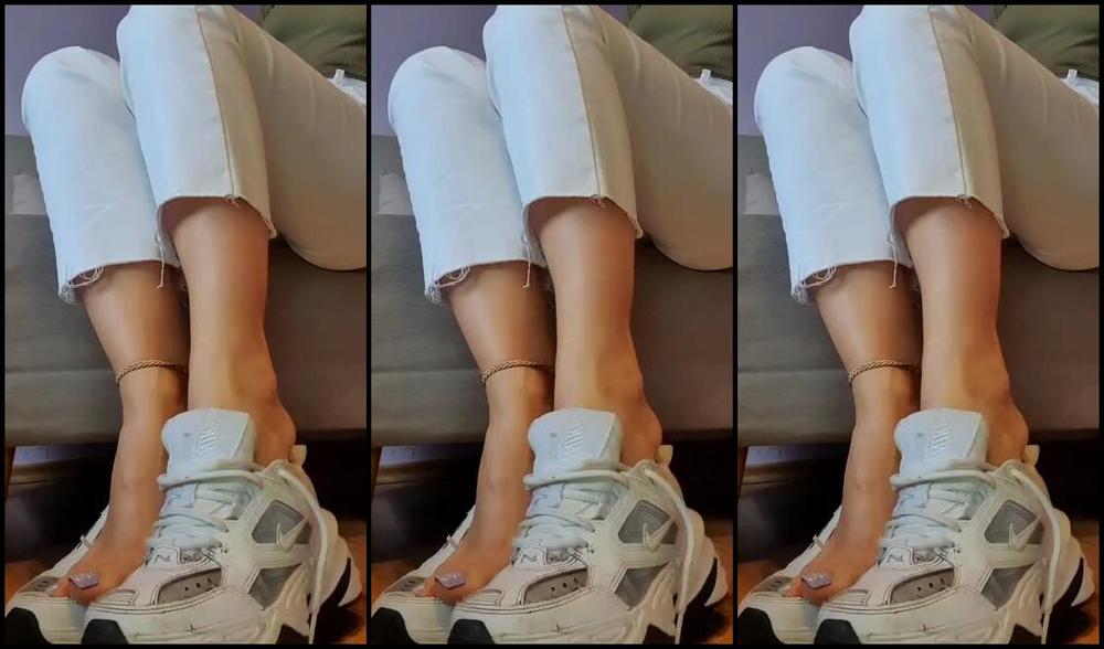 Sofiastoe Aka Sofiastoes Onlyfans You Know What You Need