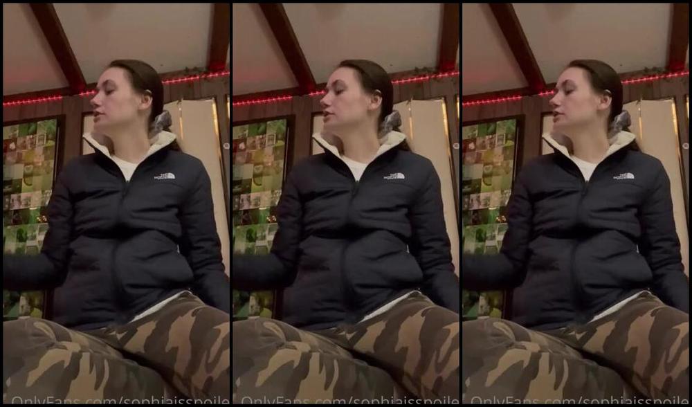 Miss Sophia Nyx Nicknamed Sophiaisspoiled Onlyfans Nearly 10 Minutes You Re Welcome For Allowing You A Glimpse Into My Life