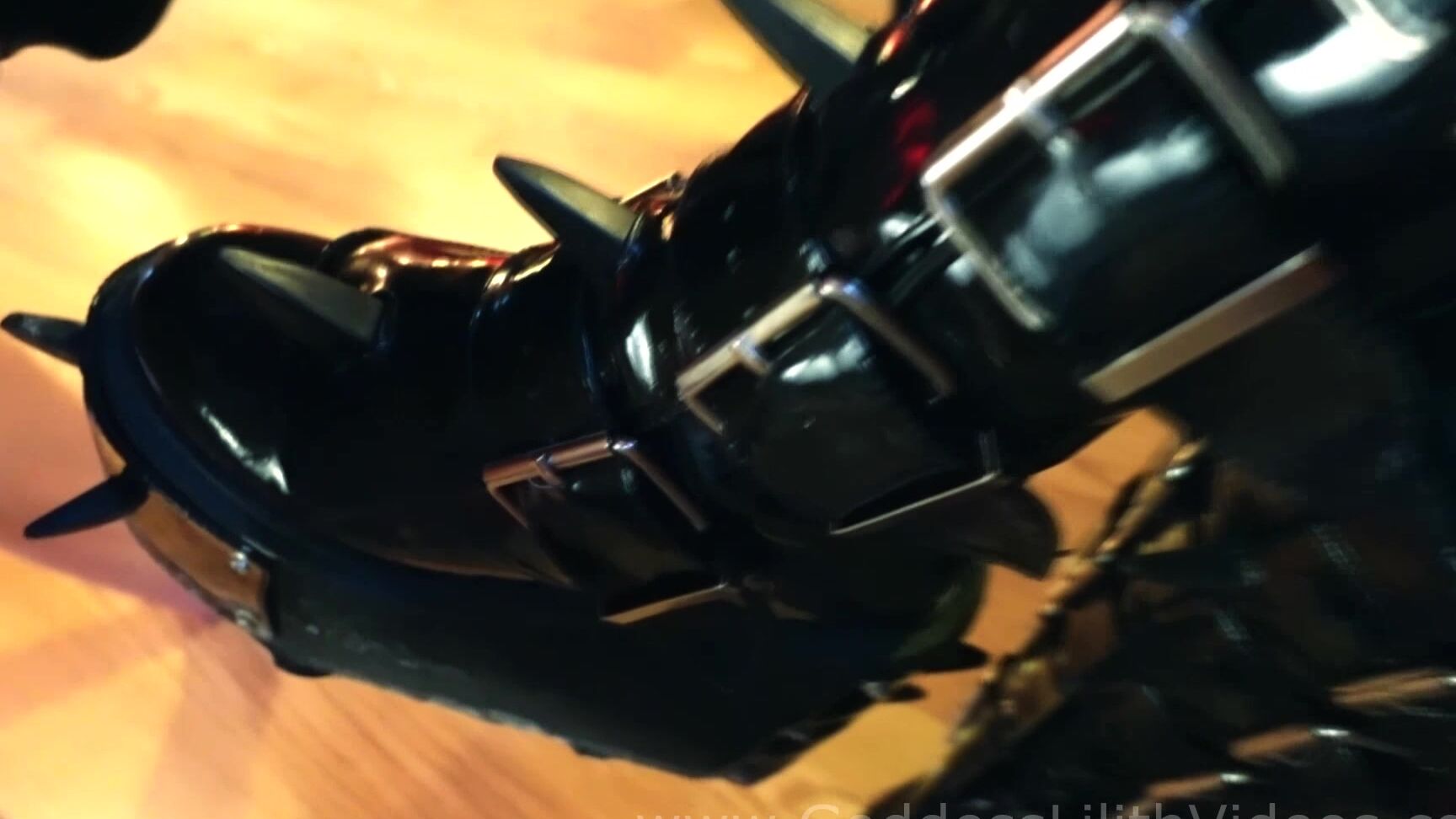 Goddess Lilith - Goddess Lilith Miss Bat The Salt Lick ManyVids