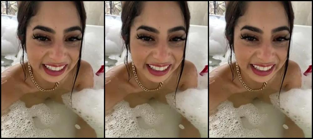 "Vidiverse" amateur, bathroom, milf, nuditynaked, showerscenes sexy bath in jacuzzi manyvids