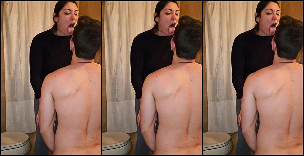 Emily Maxemilweber Nicknamed Maxemilweber 02 07 2025 Onlyfans Video This Is What A Slave Deserves Spitting Farting And Kissing My Feet