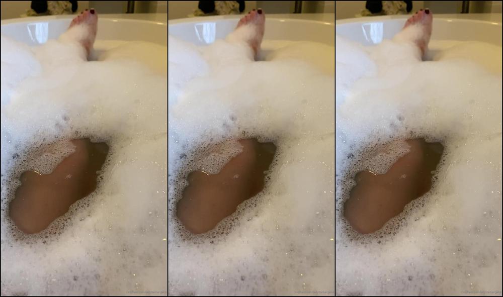 Lady Dark Angel Bath Time