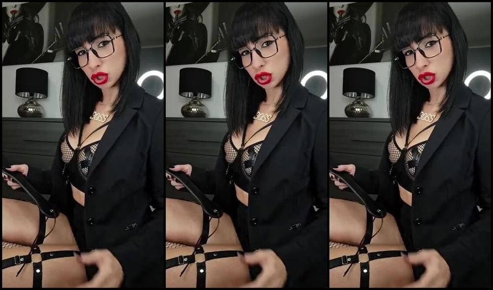 Lady Alessandra Bartis Nicknamed Ladyalessandrab 12 09 2024 Onlyfans Video Outfit Hot Secretary Vs Outfit Boss Lady