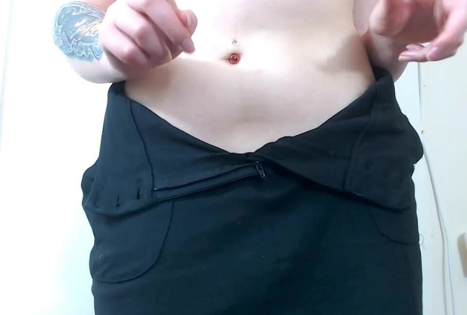 Food Porn, Huge Tits, Role Play, Teacher Fetish, Toys xxcurvycleoxx naughty english teacher ManyVids