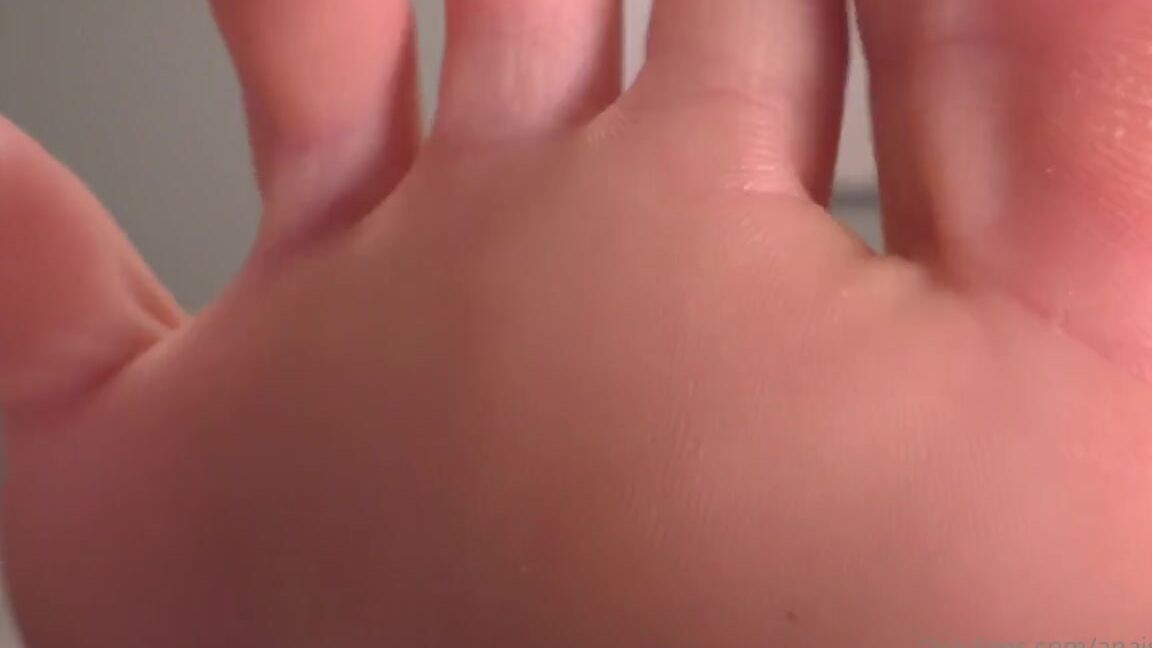 Anaisjolie Onlyfans Im Going To Give You The Best Birthday Present Ever A Chance To Finally Worship Me Beautiful Stin