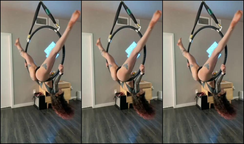 Suicidegirls Stream Started At Pm Welcome To My Virtual Club My Page Alicesinsg Is O