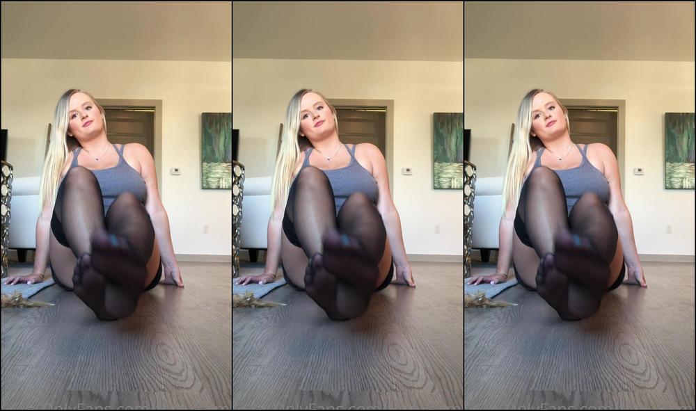 Feet From J Nylons Tease Removal Who Here Loves Nylons