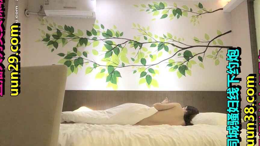 The god of war in the red panties asked to fuck a pure and innocent peripheral lady Mix