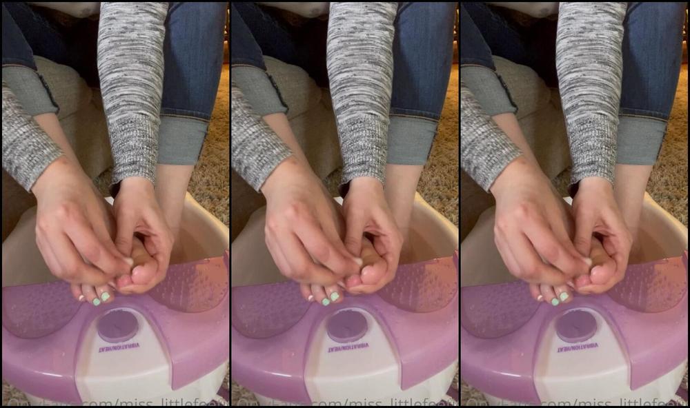 Miss Littlefeetjoi I Ve Had A Lot Of Requests So Here Is My Minute Pedicure In A Minute Long Time L