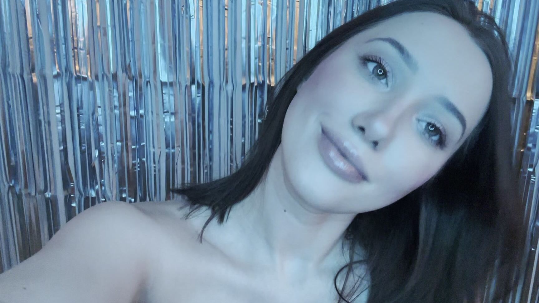 "Babyheavanian" beauty, cum4me, facefetish, fleshlight, goddessworship, sfw She is beautiful in any light manyvids