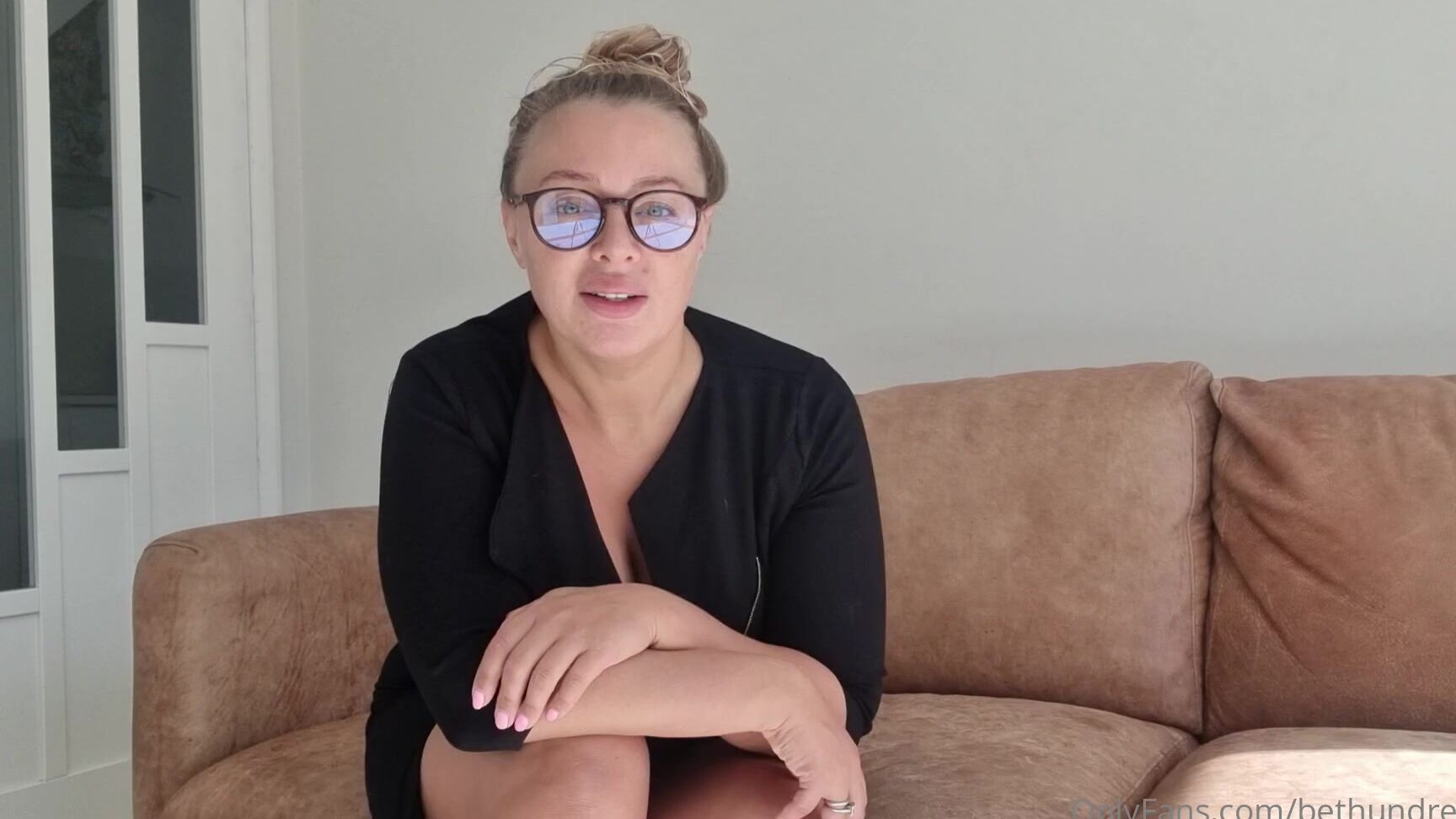 Bethundressed Cfnm The Lady From Hr Needs To See You She Needs To See All Of You