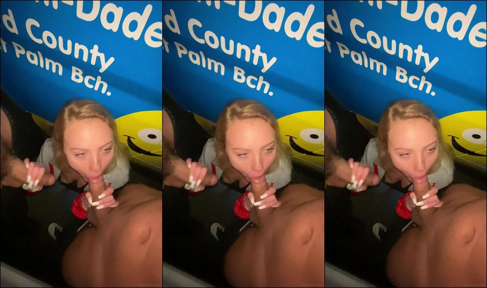 Bruno Dickemz A Friendsgiving Secret Party Like Every Year I Throw Parties At My House For Most Holidays