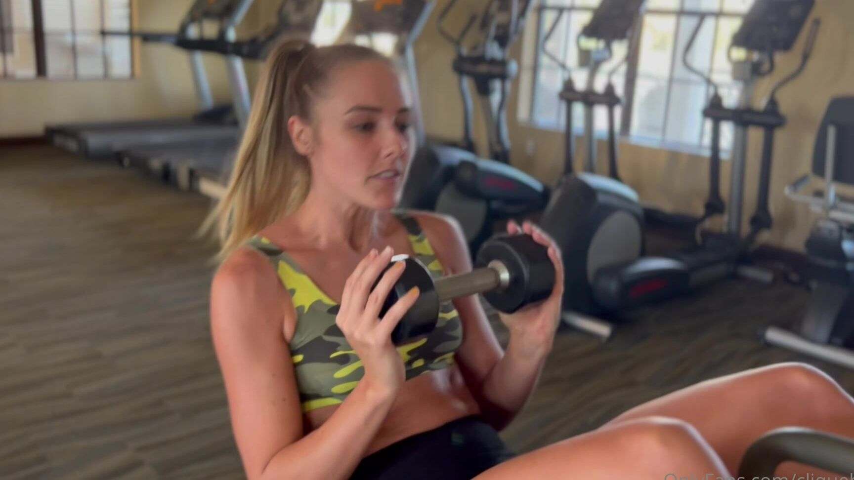 Cliquebaittv All Small Vlog With Blowjob Clips At The End Always Upgrading My Set Up So I Can Have The