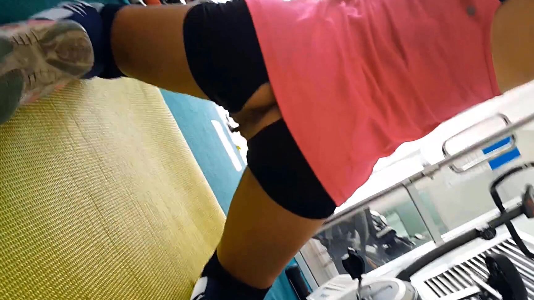 dream4angel special panties for public flashing pee n flashing at public hotel gym n pool Pornhub