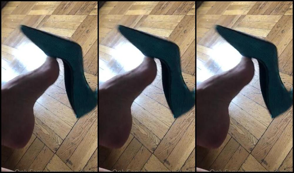 Jamiedaniels Onlyfans Good Morning Going To Do 2 Posts Now Heading Out To Li In A Bit Piggy Bought Me These In 2020 11P